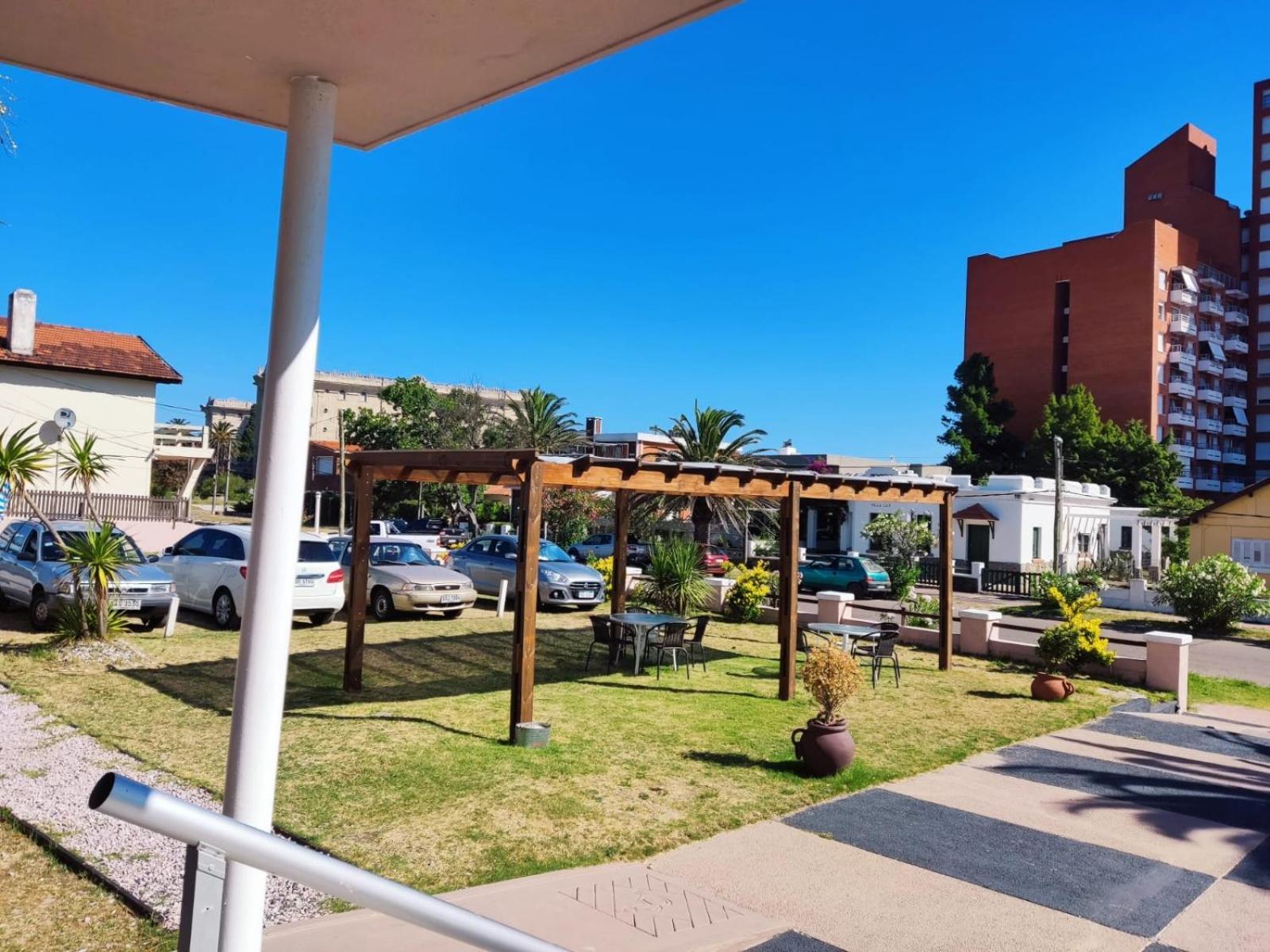 Hotel Meson Do Vento Piriápolis Buitenkant foto